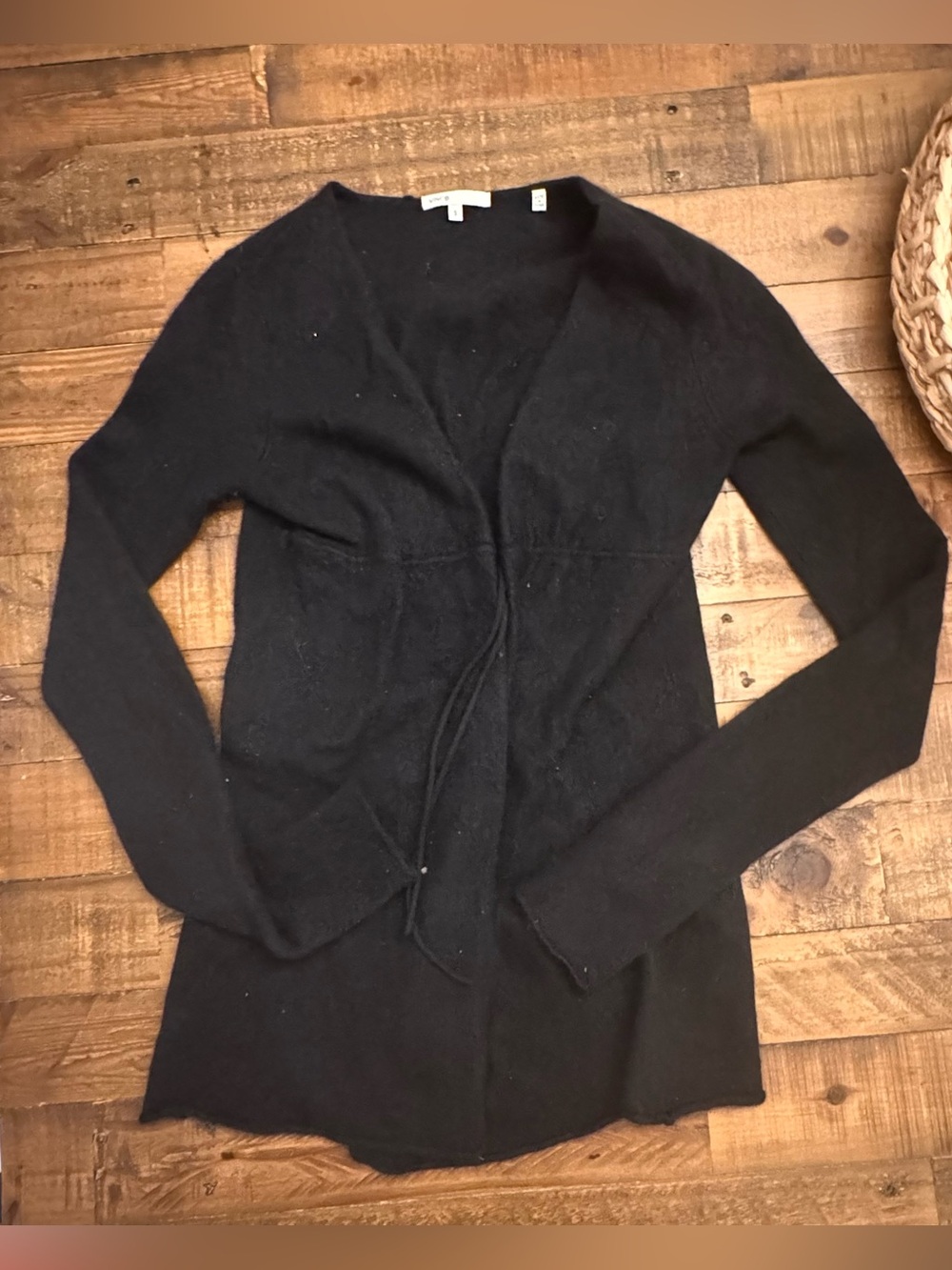 VINCE Tie Front Cashmere Cardigan‎
